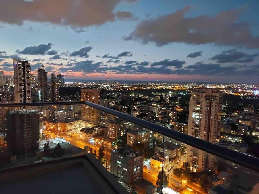 라마트간 Beautiful Penthouse W/Amazing View, Prime Location 아파트 외부 사진